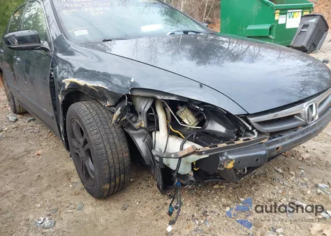 2007 Honda Accord 2.4 Ex z USA, uszkodzony, nr VIN 1HGCM56747A154672